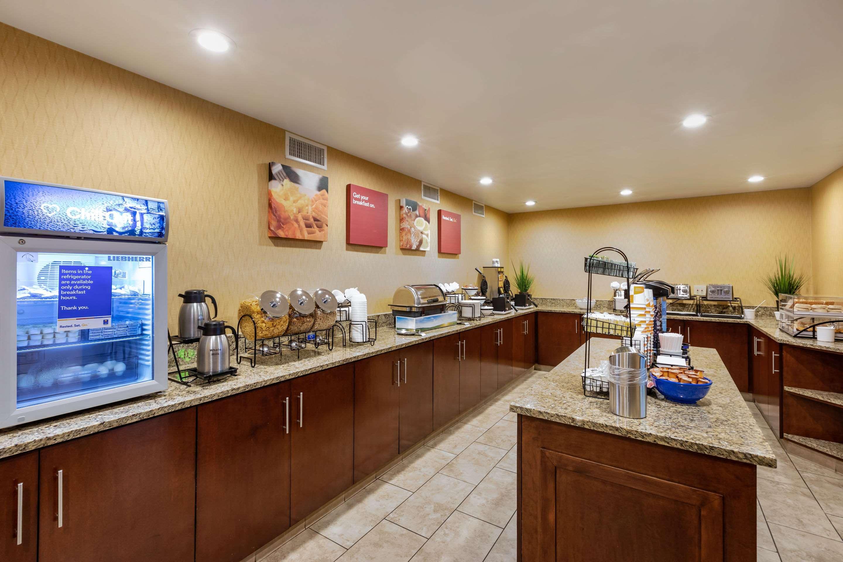 Comfort Inn Anaheim Resort Экстерьер фото