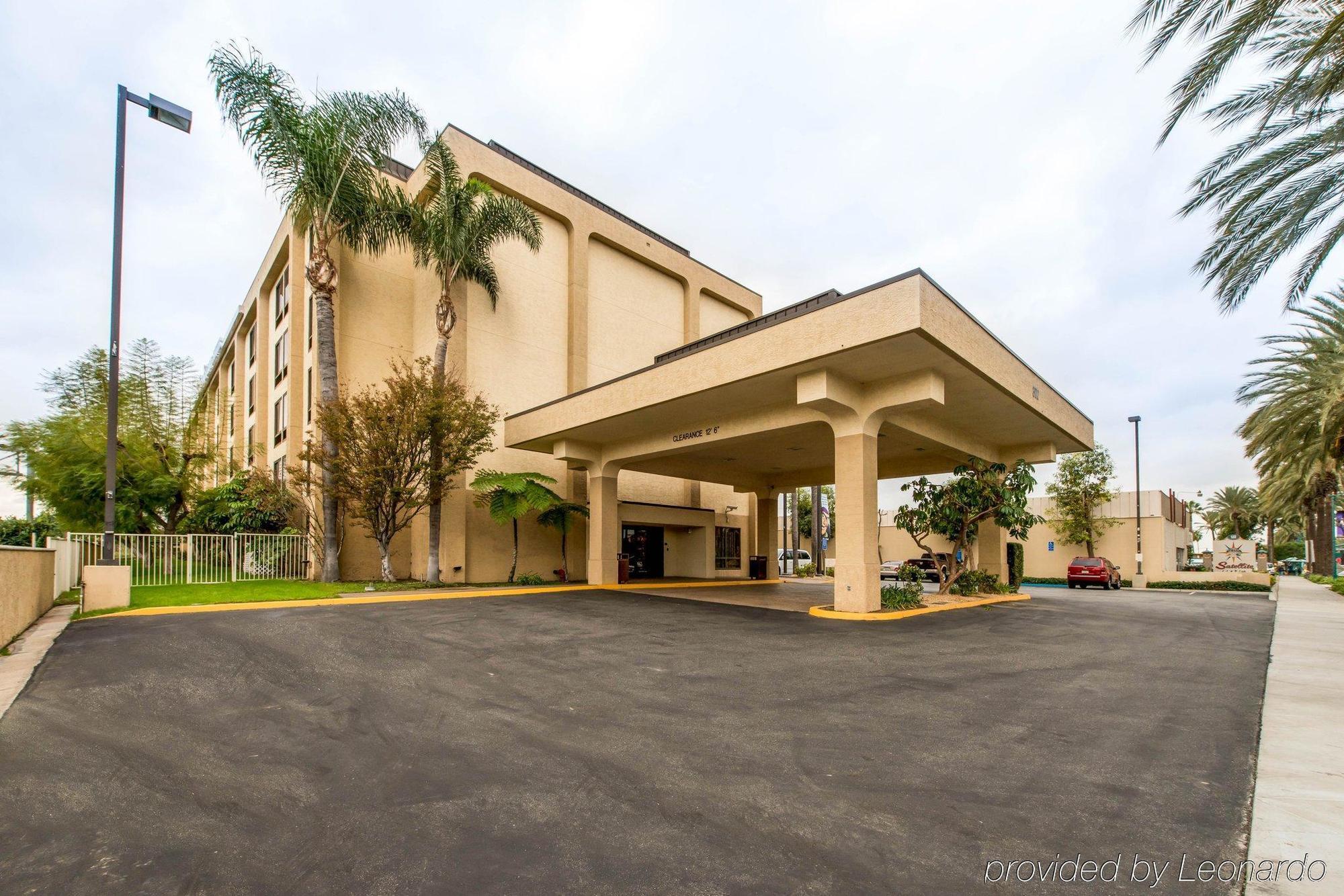 Comfort Inn Anaheim Resort Экстерьер фото