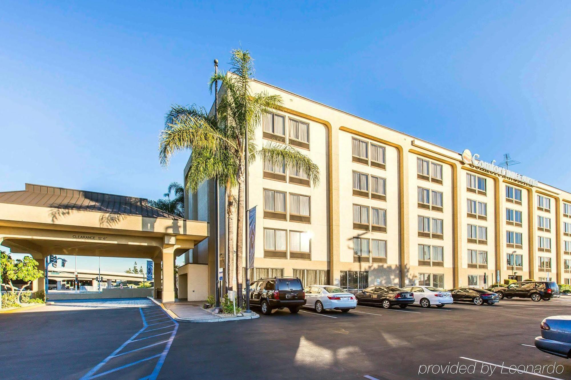 Comfort Inn Anaheim Resort Экстерьер фото